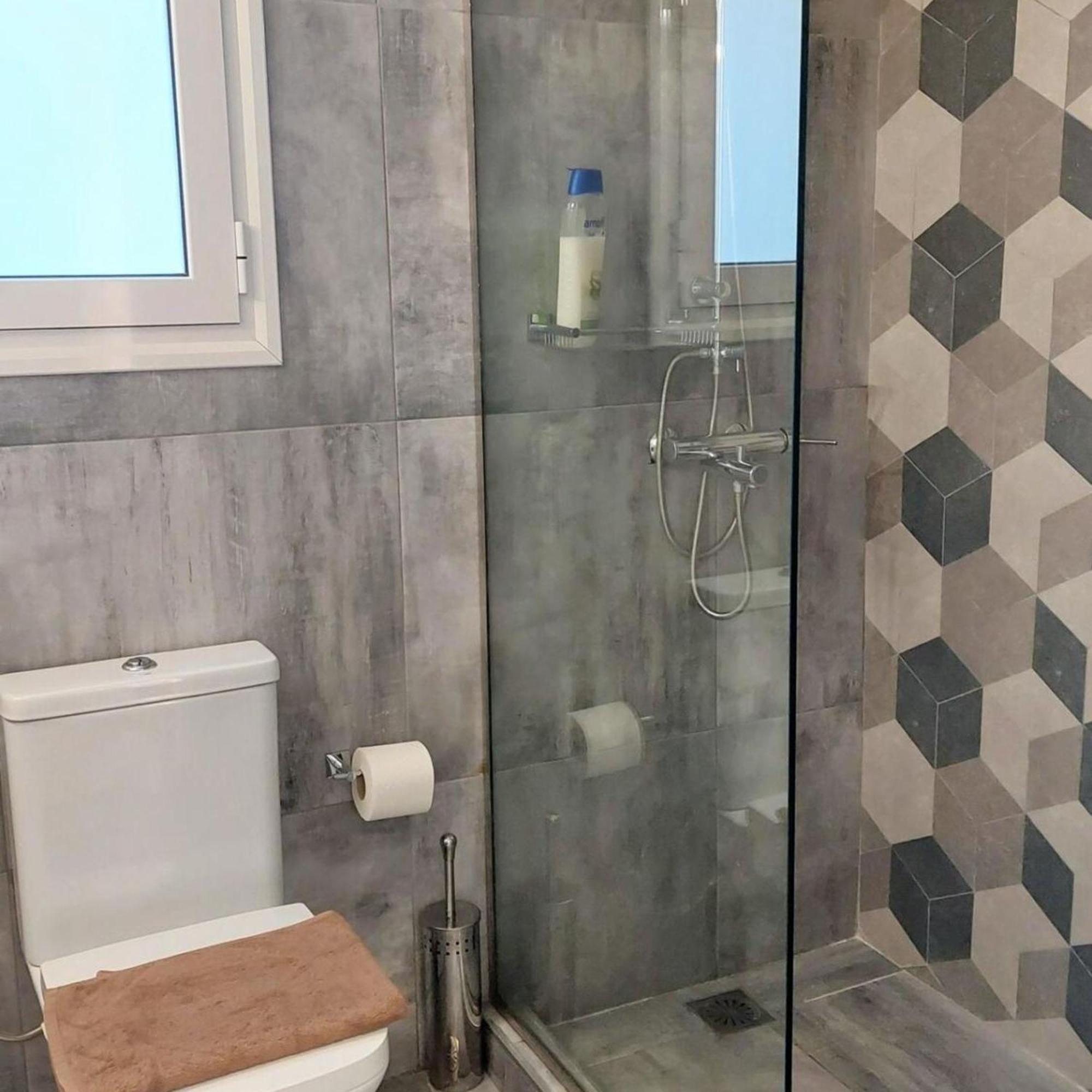 Elegant Apartment In Plaka Атина Екстериор снимка